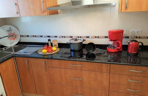 Montgat Apartment | Helena Seaview & Beach-apartment, balcony, AC, SAT-TV, high speed wifi