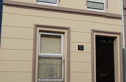 Londonderry House | Helens House Derry City Centre Remarkable 3-bed