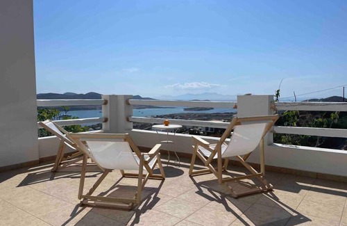 Antiparos House | Hella's Antiparos