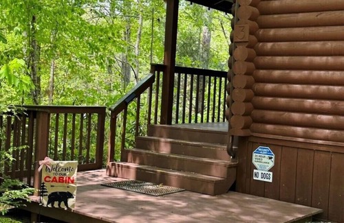 Helen Cabin | Helton Creek Hideaway near Helton Creek Falls