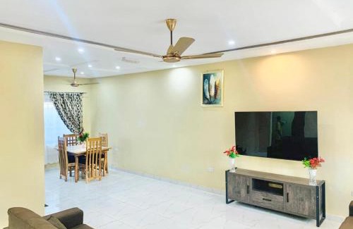 Kumasi Apartment | Hemang Villa