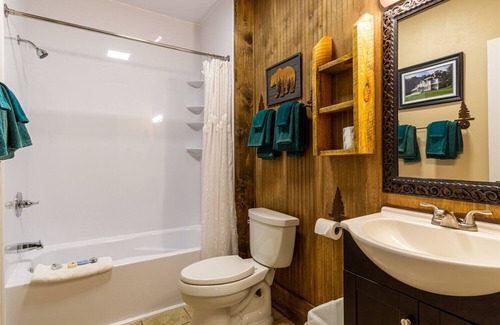 Blowing Rock Hotel | Hemlock Inn