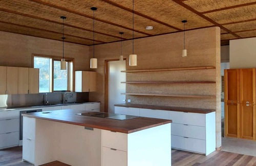Muckleford House | Hempcrete Passive House Homestead in Castlemaine. Pet-friendly.