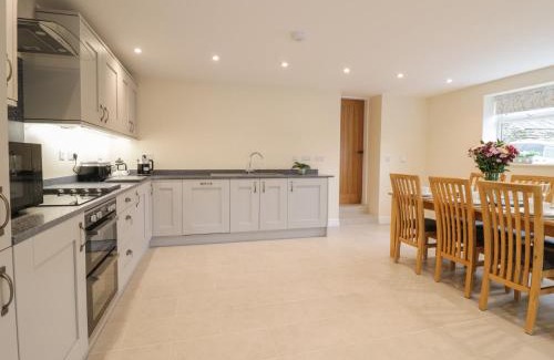 Corwen House | Hen Dy Bryn Mawndy