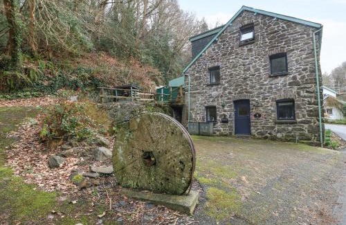 Llanrwst House | Hen Felin Isaf