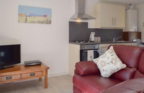 Llanybydder House | Hen Llaeth - Uk11209