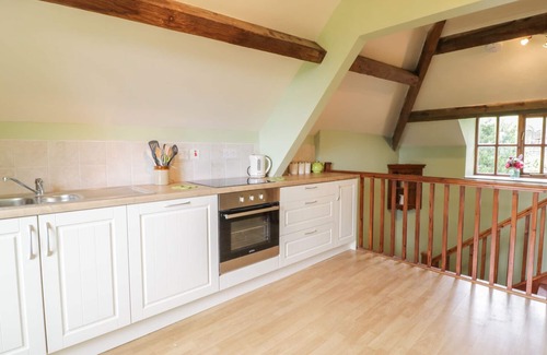 Bala Cottage | HEN YSGUBOR COTTAGE, pet friendly, character holiday cottage in Bala