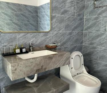 Kon Plong Hotel | HeniSi Hotel Măng Đen (HeniSi 2)