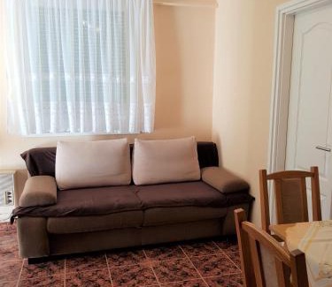 Zalakaros Apartment | Henrietta Apartmanház