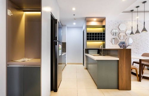 Tan Thuan Dong Apartment | Henry Home - RiverGate Residence