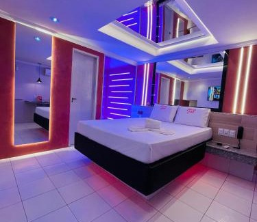 Arcoverde Hotel | Henry's Motel