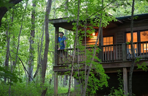 Logan Cottage | Hepatica Cottage at The Inn & Spa at Cedar Falls