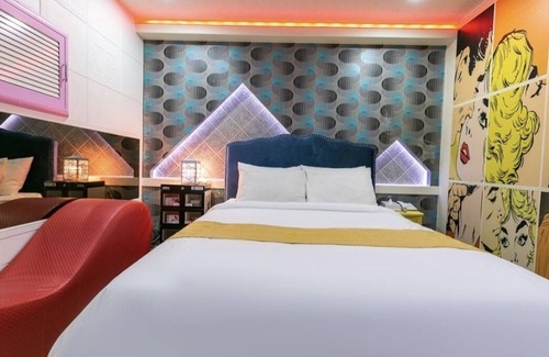 Downtown Hotel | HERA DRIVE IN HOTEL
