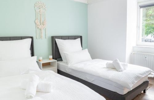 Lenzkirch Apartment | Herbst Deal -20 Prozent, Heimkino, Parken, nah am See, ideal für Familien