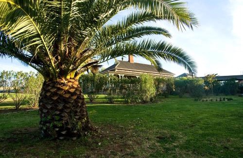 Wellington Hotel | Hermitage Hill Country Retreat
