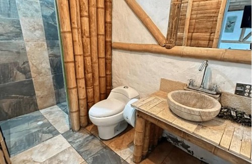 Medellin Hotel | Hermosa Habitacion Deluxe Suite En Santa Elena