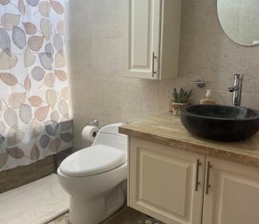Ecuadorian Amazon Apartment | Hermoso Departamento con jacuzzi Ficoa-Ambato