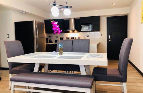 Zona 11 Apartment | Hermoso y amplio apartamento totalmente equipado.