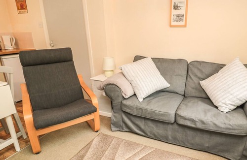 Morpeth Cottage | HERON COTTAGE, pet friendly, character holiday cottage in Morpeth