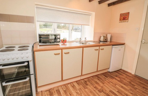 Morpeth Cottage | HERON COTTAGE, pet friendly, character holiday cottage in Morpeth