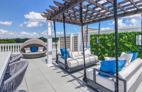 Mount Mourne Apartment | Herons Cove LakeFront