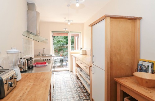 Lyme Regis Cottage | Heselwood