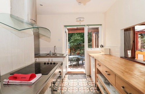 Lyme Regis Cottage | Heselwood
