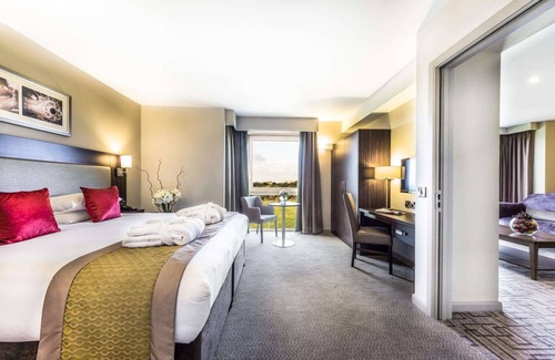Heston Hotel | Heston Hyde Hotel