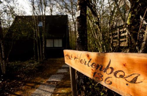 Septon Ski Chalet | Het Hertenbos Chalet 136 - Bos- Groene Oase- Rustmoment- Zwembad