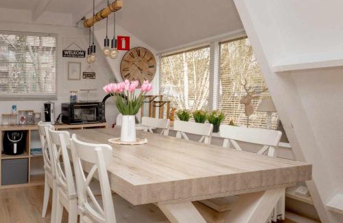 Septon Ski Chalet | Het Hertenbos Chalet 136 - Bos- Groene Oase- Rustmoment- Zwembad