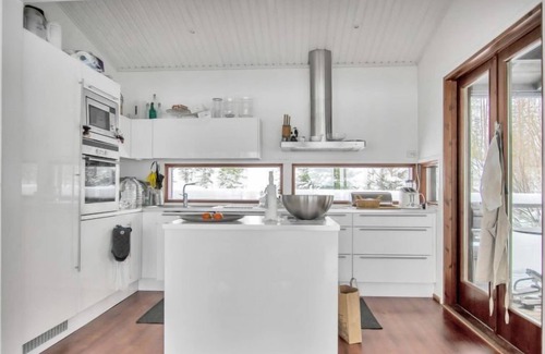 Tiainen House | Hevonkuusi by Interhome
