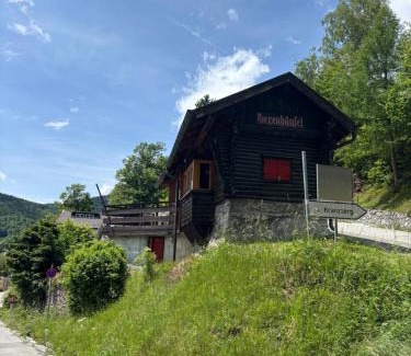 Mittenwald House | Hexenhäusl