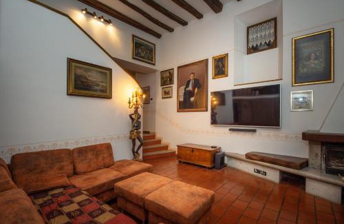 Sezana Apartment | Hiša Orel (Orel House)