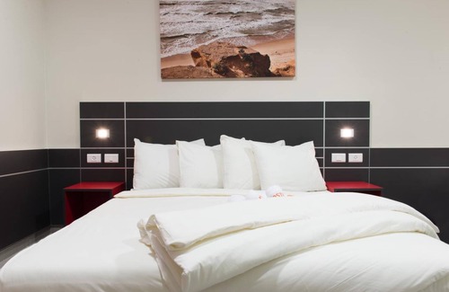 Haifa Hotel | HI Haifa Hostel