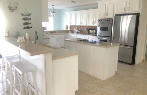 Hernando Beach House | Hibiscus Beach House your vacation home loaded with amenities