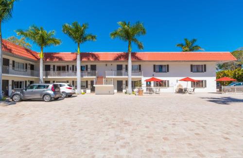Sarasota Hotel | Hibiscus Suites - Sarasota