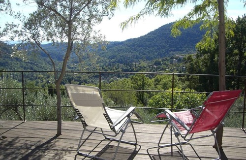 Bargemon House | Hibou Heights: Magnificent house in the trees