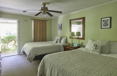 Chimney Rock Hotel | Hickory Falls Guesthouse