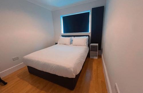 Borehamwood House | Hickory Haven
