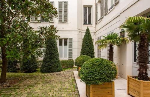 Saint-Thomas-d'Aquin Apartment | Hidden beauty - Calm & Verdant - Orsay Museum