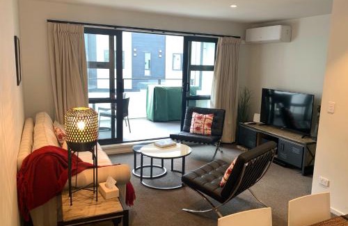 Auckland Central Business District Apartment | Hidden City House - short walk to everything
