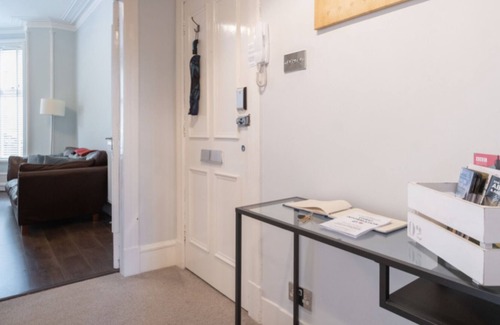 Aberdeen West End Apartment | ✶ Hidden Gem 1-bed apartment / flat in Aberdeen City Centre - FREE Parking! ✶