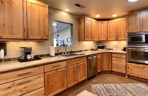 Prescott Country Club House | Hidden Gem on the Golf Course