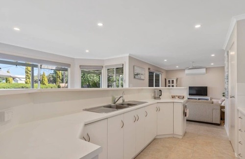 Middleton House | Hidden Little Gem - Township - Luxury
