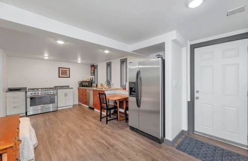 Saanich West Apartment | Hidden Oasis in Victoria, BC