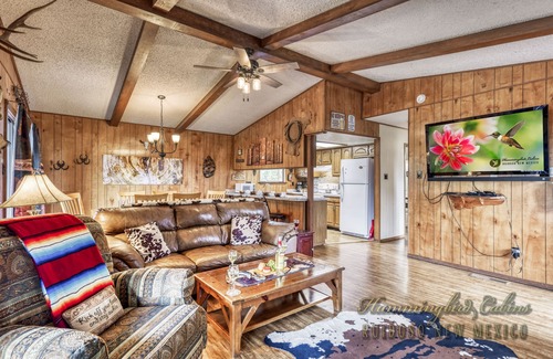Ruidoso Cabin | Hidden Treasure: 'Secret Goldmine!' with hot tub. Pet friendly. Wi-Fi. Fireplace.
