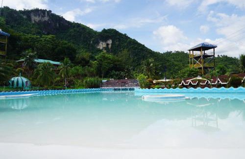 Pinamungajan Resort | Hidden Valley Mountain and Wavepool Resort