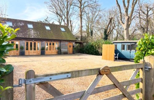 Coltishall House | Hideaway Barn Coltishall Norfolk broads