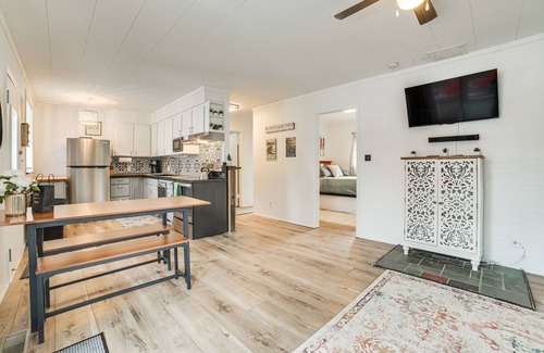 Higgins Lake Cottage | Higgins Lake Cottage w/Private Fire Pit & Grill!