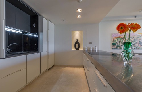 Herzliya Pituach Apartment | High Class Condo at Marina by FeelHome